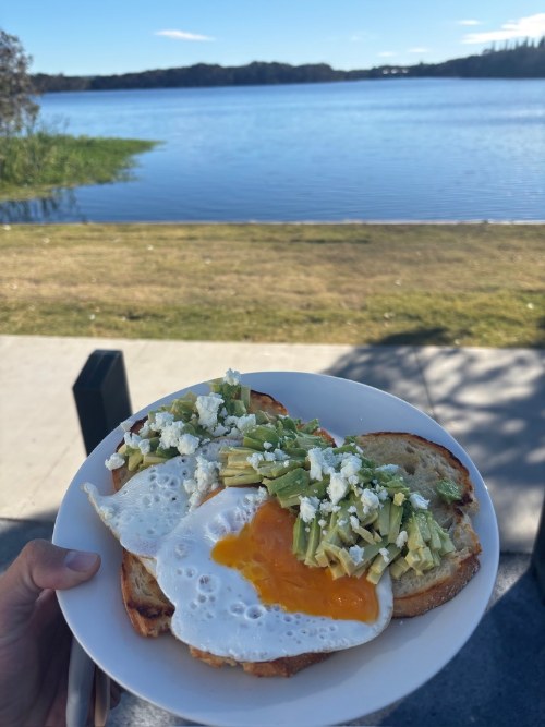 Feed post of brunch by the lake